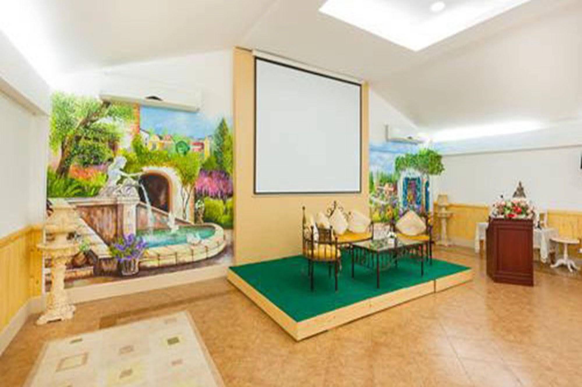 Belmont Village Pak Chong Exterior foto